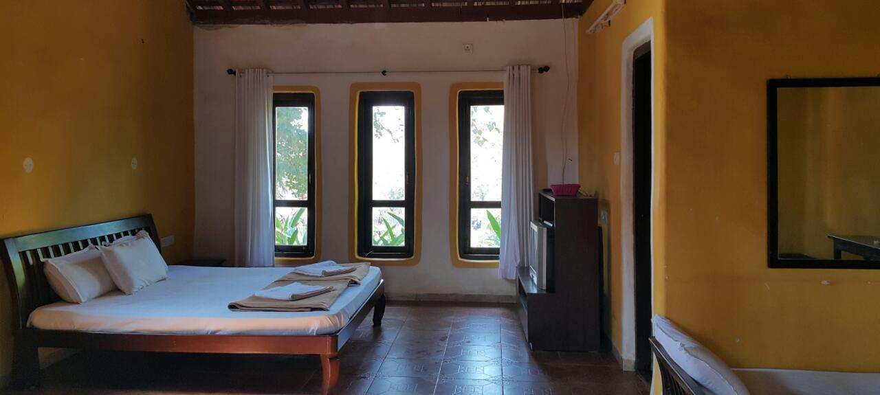Cherilyn Monta Resort - Ratnagiri Vatul ภายนอก รูปภาพ