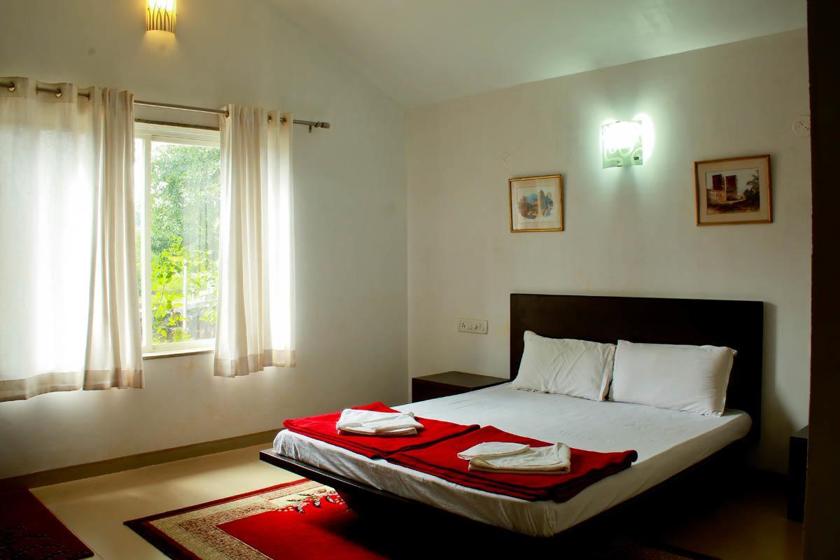 Cherilyn Monta Resort - Ratnagiri Vatul ภายนอก รูปภาพ