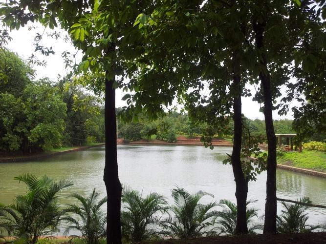 Cherilyn Monta Resort - Ratnagiri Vatul ภายนอก รูปภาพ